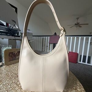 Cream Leather Shoulder Bag